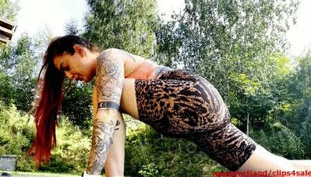 stinking exercising in public park wmv