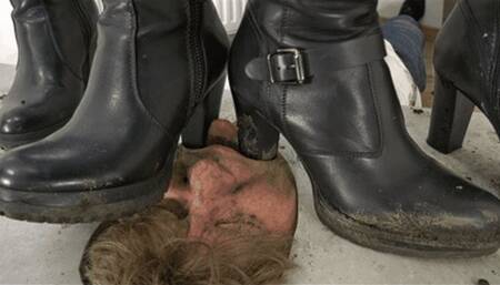 4 muddy boots cleaned on the face in the floor (small version)