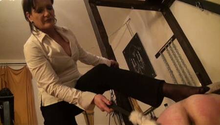 MOTIVATIONAL TRAINING FOR A BAD OFFICE SALARIED (mp4) PART 1