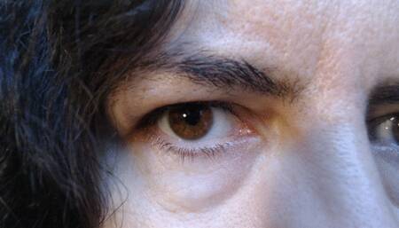 If eyes are the mirror of the soul