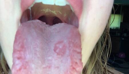 Carina Racy - Mouth And Throat Wide Open