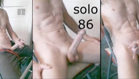 Heteroflexible K solo V86: thin fit muscular hung older twunk jerking to porn on laptop