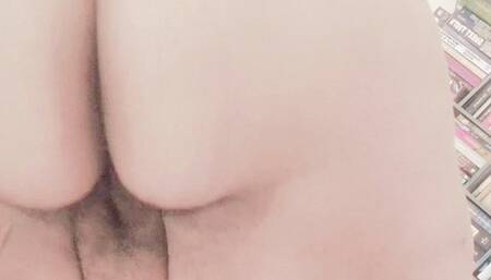 SSBBW CUMS BY THE WINDOW WITH HER CLIT SUCKER