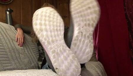 SNEAKERS TO WRINKLED SOLES