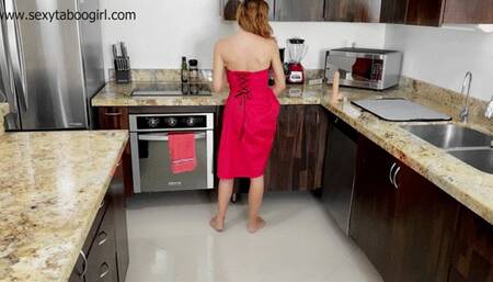 Milky, Creamy and Squirting Barefoot MILF in the Kitchen