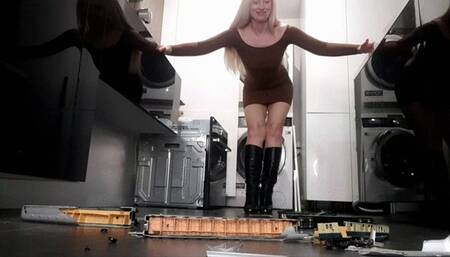 Ex Bf Train Set Good Bye PART 2