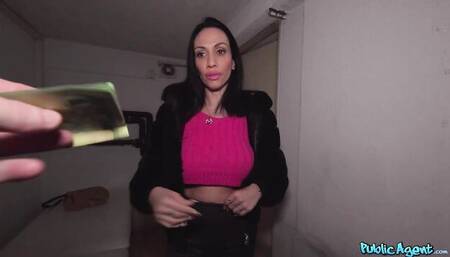 Giulia Diamond's big ass action by Public Agent