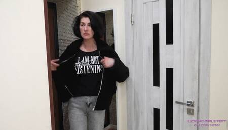 SALMA - Do you like the taste and smell of my feet? (HD)