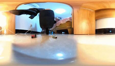 QIQI Office Boots Shame 3 Little Man 360VR