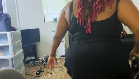 Teenie James Spys on a Giantess POV 4k smaller