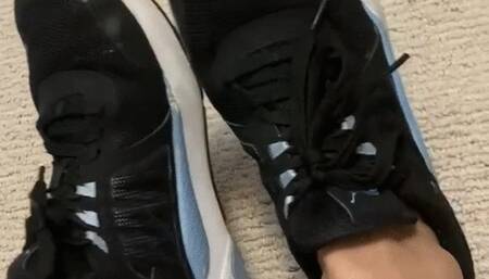 Work down tennis shoes