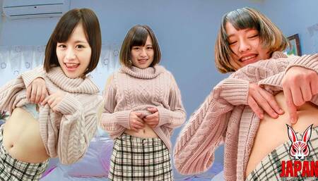 Unveiling Moe HAZUKI : A Shy Star's Intimate Navel Cleaning Adventure!