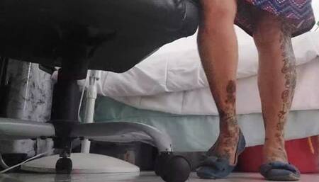 Foot slave gets trapped in giantesses sweaty ballet flats sweaty wrinkled soles shoeplay foot smothering tiny man