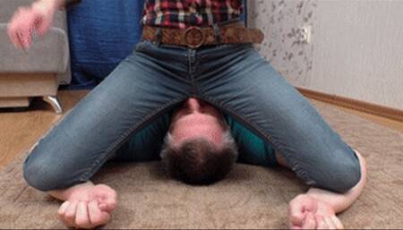 Grey-haired man suffers all pleasurable humiliations, vf2223x 1080p