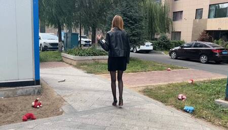 girl was tired of her old shoes, and by the will of fate she found new shoes, she was so happy that she began to ripper and destroy her old shoes