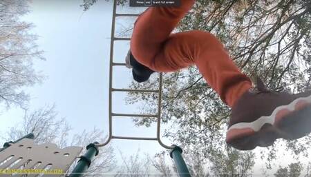 Giantess Crew – CJ – Big Giant Playground
