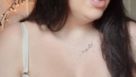 Curvybrunette tries using a vibrating cock ring on a dildo to masturbate