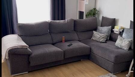 Farting in leather pants