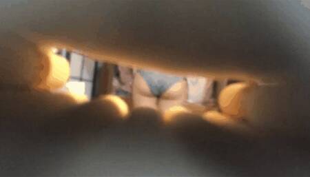 La gigantessa Valerie ti ha beccato - Giantess Valerie caught you! (1 PART)