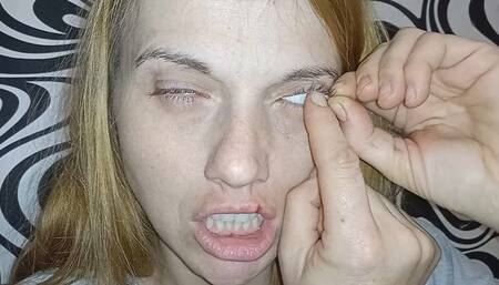 The witch pulls out her eyes part2!