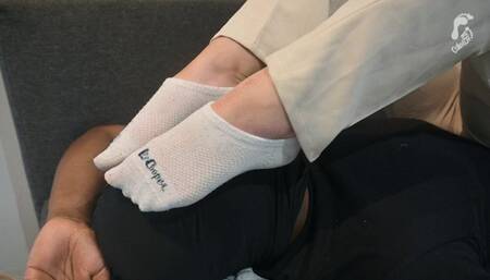 EMMAJU - FOOT SMOTHERING #2