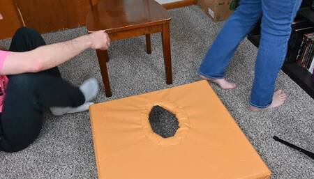 Foot worship in a box by Lola (1080)