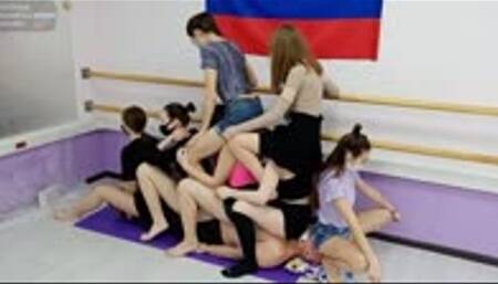 Stomach & chest & face sitting (extract from 33rd contest)