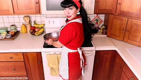 Apron Clad 50's Pin-Up Daphney , Baking & Stroking Housewife - MOV 1920x1080p