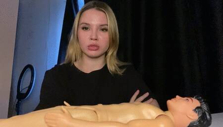 giant woman will eat you soon