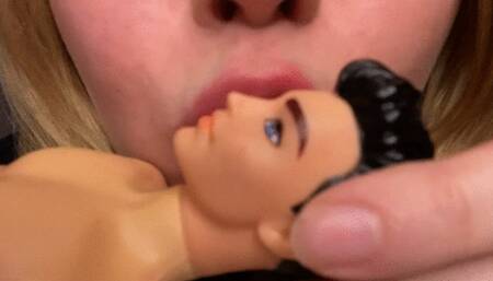 kiss you before eat (shrinked man)