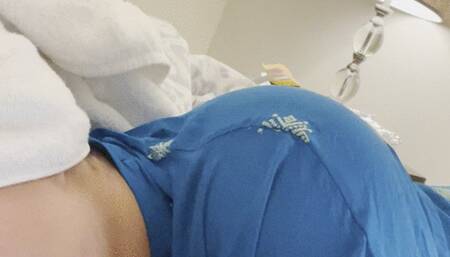 Curvy Couging Queen in blue kimono