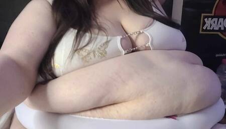 SSBBW DEVIL IN DISGUISE EATING AND BELLY PLAY