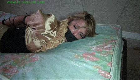 Hot blonde secreatary cruelly hogtied in thin leather cords  (MP4 HD 13750kbps)