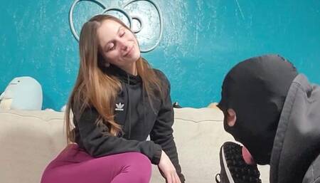 Only shoes for slaves