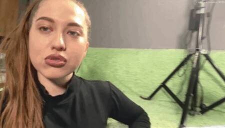 Amazing b94 The girl spits on you Do you want the Bertie to spit all over you? [1080]