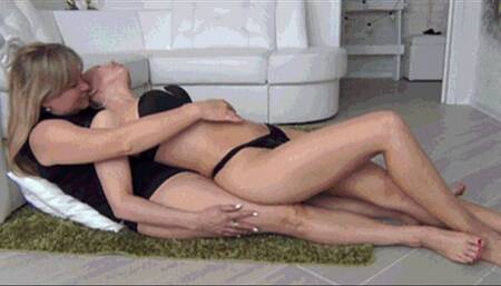 Very Sexy Navel LorY a