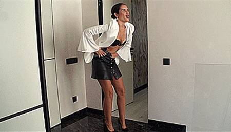 No good evening to the toilet (1920x1080 HD) MP4