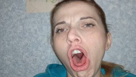 A cough that strains the throat