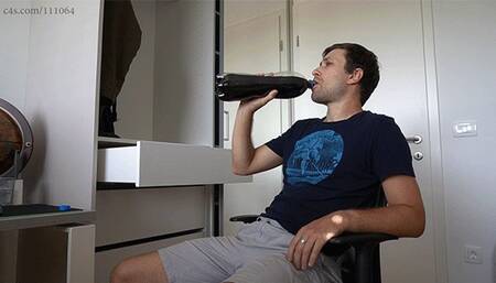 Tom Smelly Face Burps While You Wait 1080p