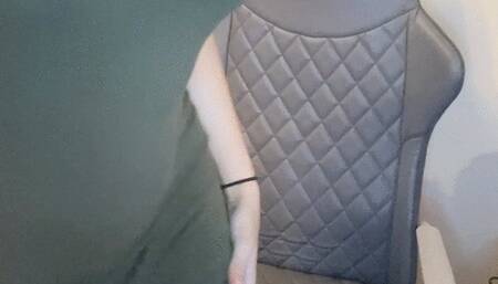 Trans cums in wet look leggings