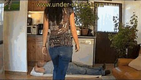 Our sadistic Model Miss Emily extreme trample and facebusting (WILDLY VIDEO)