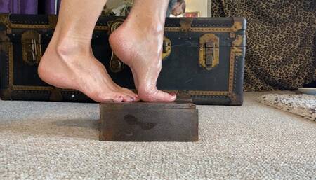 Feet stretch on block