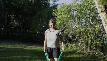Outdoor exercises with my resistance band (2019) (MP4)