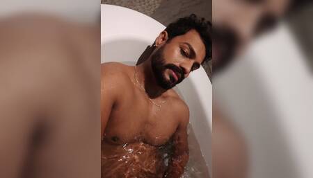 Midnight Hottest Bathtub Masturbation...
