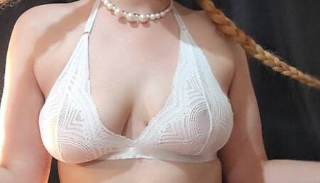 Leticia smokes Nicaraguan Cigar in braids and lingerie - some coughs