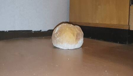 Bread Footrest in High Heels CANDID 2 WMV