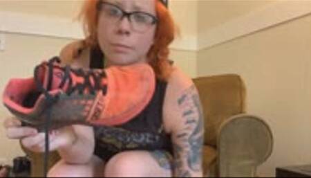 My dirty worn Gym shoes WMV 720