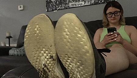 Ignored While You Worship The Sexy Sweaty Smelly Teen Feet Of Juniper Vixen (HD 1080p MP4)