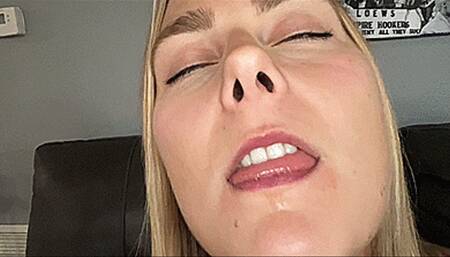 Sexy Vore Tease With Blonde Beauty Vika (HD 1080p MP4)