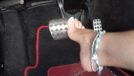 Barefoot in anklets PEDAL PUMPING